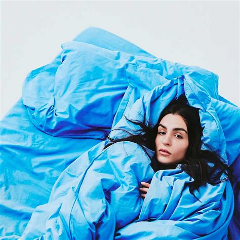 portada del álbum N2STAL5IA de Natalia Lacunza con diseño minimalista