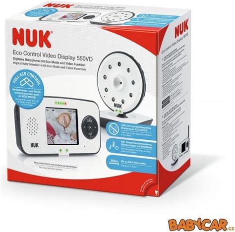 Infografía mostrando el alcance del vigilabebés NUK Eco Control Audio Display 530D+ en interiores y exteriores