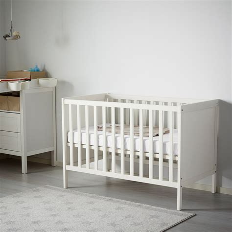 Foto de la cuna Ikea Sundvik como cuna de colecho