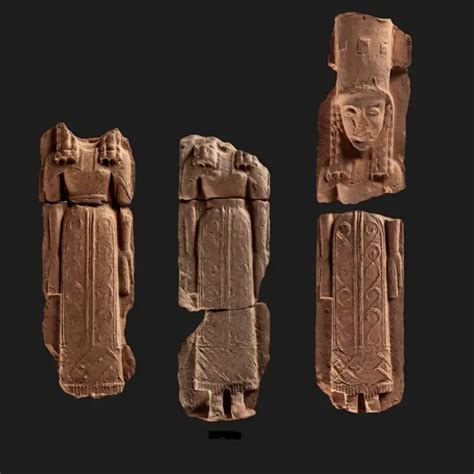 Figurillas de Kostenki con y sin adornos