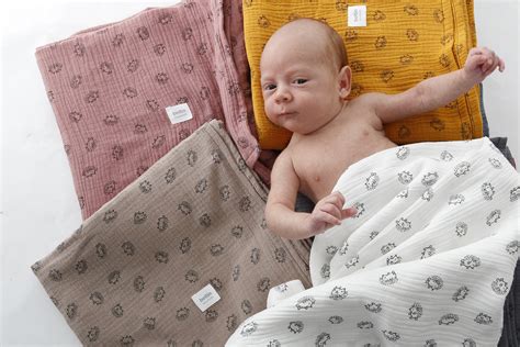 Variedad de muselinas con diferentes estampados