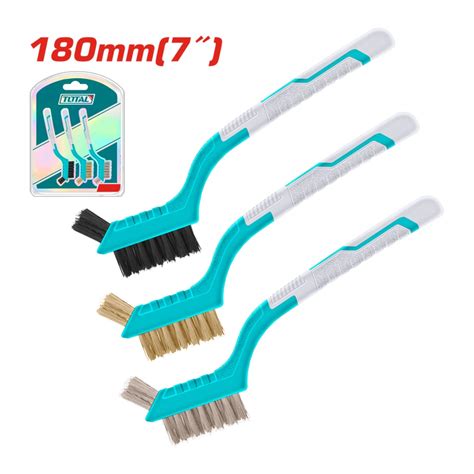 Set de cepillos de limpieza Chicco 3 en 1 mostrando cada una de sus partes