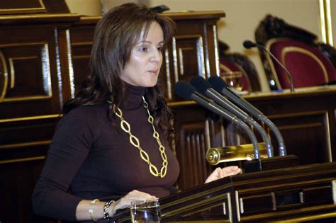 Silvia Clemente Municio durante una comparecencia pública