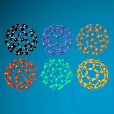Estructura molecular del polímero donante PNTB6-Cl y el aceptor no fullereno Y6.