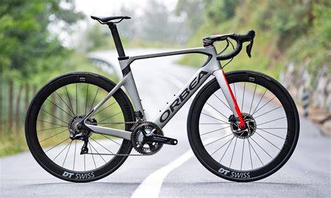Bicicleta de carretera de competición