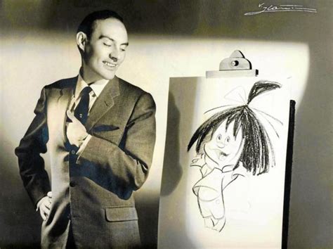 José Luis Moro, creador de la Familia Telerín, con su personaje Cleo