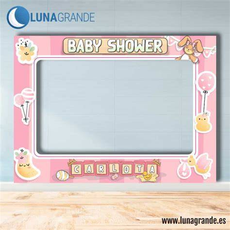 Diseño de photocall para baby shower con temática de bebé y elementos decorativos