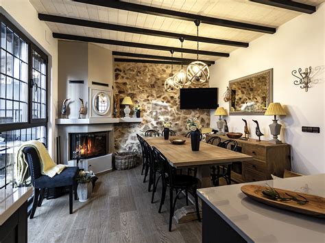 Merendero con chimenea y cocina
