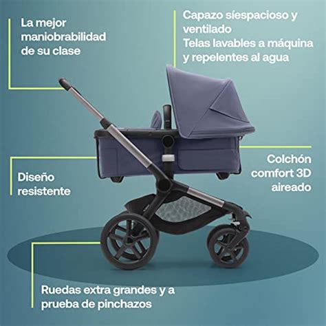 Detalle de la amplia capota y el asiento espacioso de la silla Valco Baby