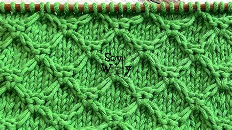 Ejemplo de proyecto terminado con el Punto Panal (ej. un bolso o cojín).