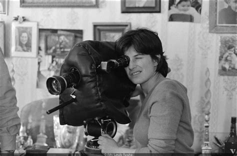 Chantal Akerman en el set de filmación