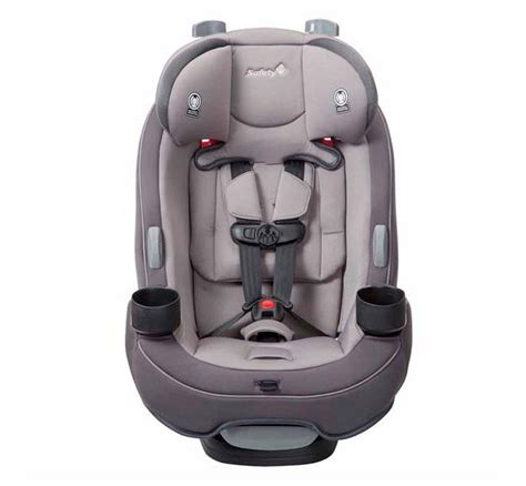 Foto de una silla de coche multi-etapa Safety 1st Grow and Go instalada con cinturón de seguridad