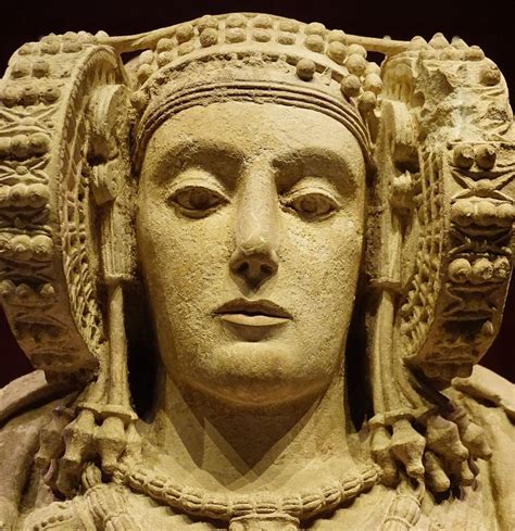 Reproducción detallada de la escultura Dama Ibérica