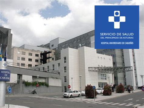 Fachada o entrada principal del Hospital de Cabueñes en Gijón, Asturias
