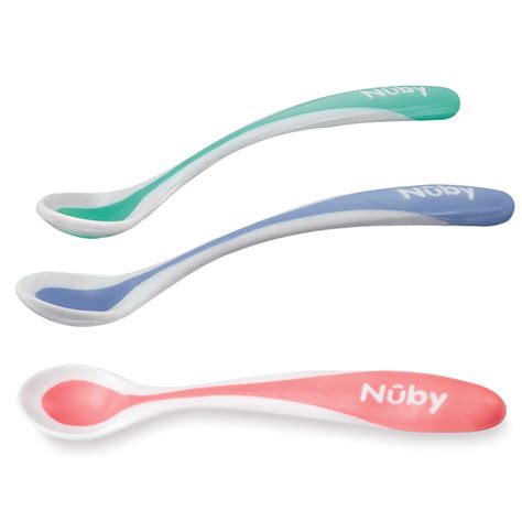 Diseño de logo y productos variados de Nûby