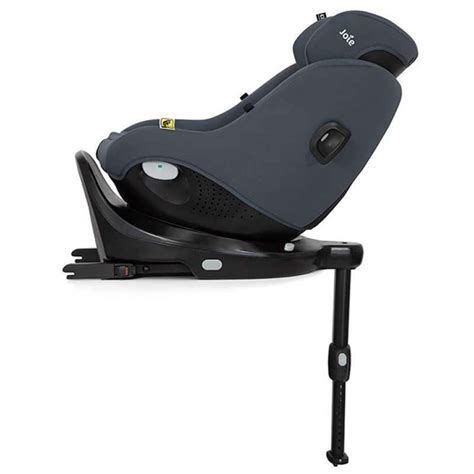video demostrativo de cómo funciona el giro 360° de una silla de coche Be Cool, mostrando la facilidad para colocar y sacar al bebé