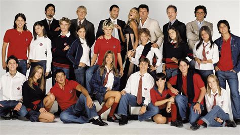 Fotografía del elenco de Rebelde Way en el momento de su estreno