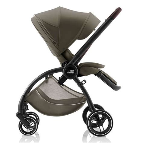 Diseño moderno y ligero de la silla de paseo Britax B Agile