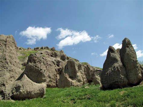 Restos de un templo persa dedicado a Anahita