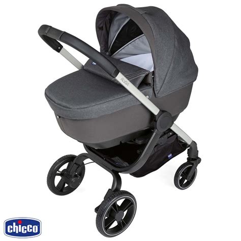 Diseño modular del cochecito Chicco Urban con accesorios personalizables en distintos colores