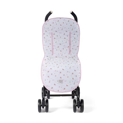 Foto detallada de la funda para silla de paseo con el estampado de búhos en tonos fucsia y turquesa