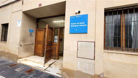 Fachada del Centro de Salud Rodríguez Paterna en Logroño