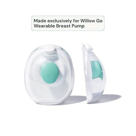 Foto de diferentes accesorios compatibles con el extractor de leche Willow: copas, baterías, kit de limpieza