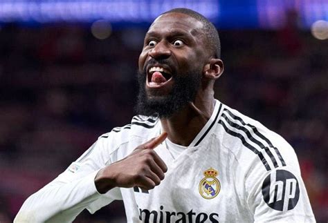 Foto de Antonio Rüdiger durante un partido con la A. S. Roma