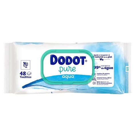 Variedad de paquetes de toallitas Dodot apilados, destacando diferentes tipos como Aqua Pure y Sensitive