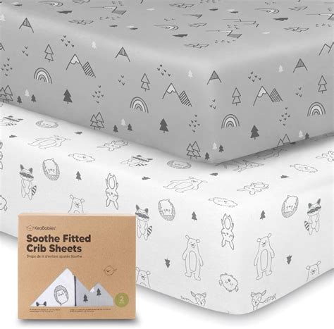 Foto de sábanas de cuna con diseño de zorros para bebé