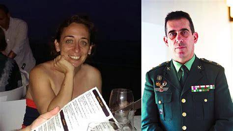 Fotografía familiar de la estirpe de guardias civiles de Carmen Rodríguez Medel