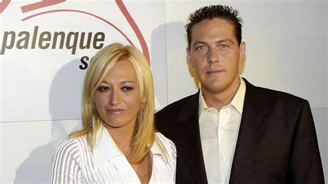 Óscar Lozano y Sandra, su pareja actual