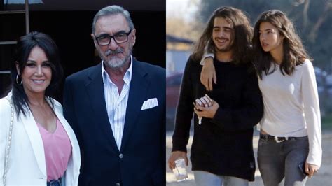 Fotografía familiar de Carlos Herrera con sus hijos Alberto y Rocío