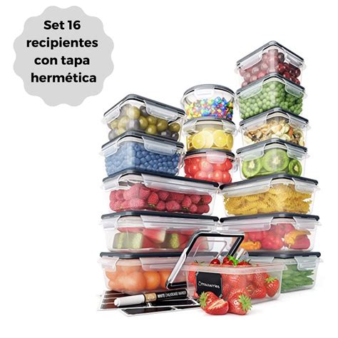 Foto de recipientes de diferentes tamaños con papillas etiquetadas en un congelador