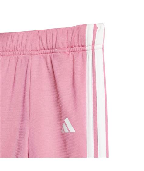 Primer plano de los detalles de diseño del Chándal Adidas 3Bandas Tib para bebés en rosa.