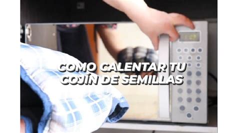 Diagrama explicativo sobre cómo calentar un saquito de semillas en el microondas de forma segura.