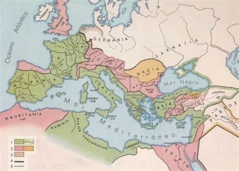 Mapa del Imperio Romano en el siglo II d.C., mostrando las fronteras y las principales campañas militares.