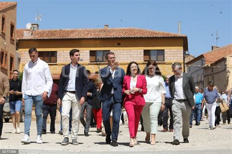 Mapa esquemático de la zona de Celadas en Teruel con iconos de industria agrícola y producción de fertilizantes