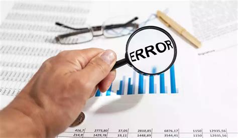 Ilustración comparativa de errores comunes en ortopantomografías y su corrección.