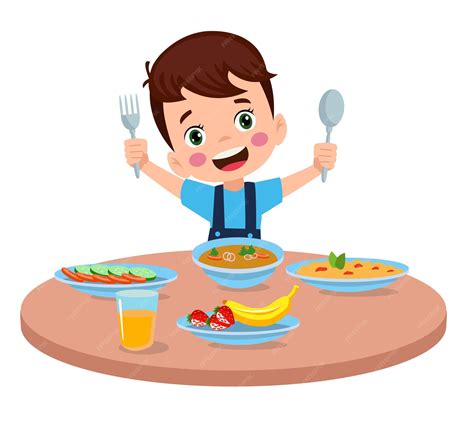 Niño comiendo felizmente en la mesa familiar