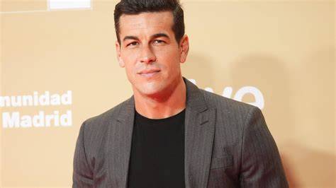 Foto de Mario Casas en un evento público