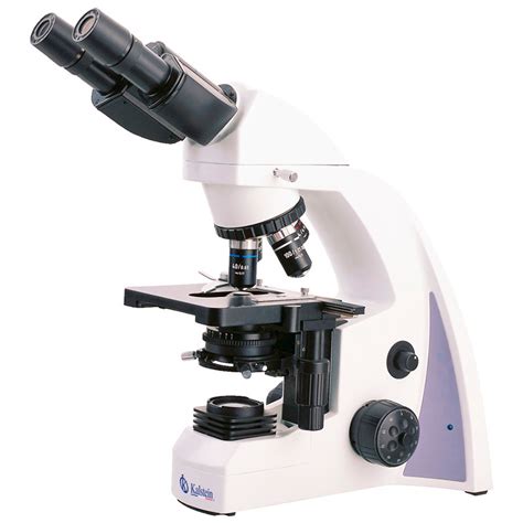 Microscopio en un laboratorio de reproducción asistida