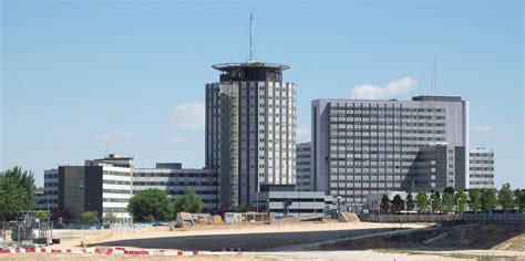 Hospital La Paz, vista exterior general