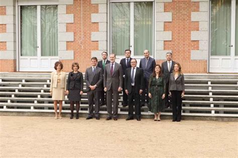 Imágenes del bautizo del Infante Felipe en el Palacio de la Zarzuela con sus padrinos