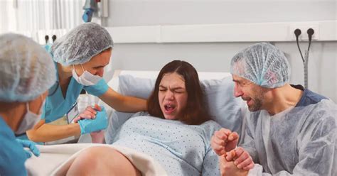 Gráfico comparativo de riesgos de parto vaginal vs cesárea