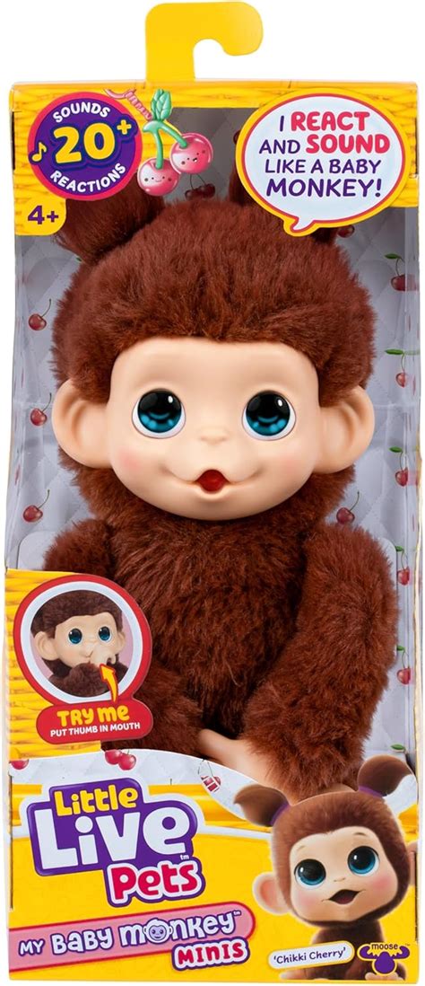 Imagen de Mango, el mono interactivo de Little Live Pets, interactuando con su biberón y mostrando su diseño realista.