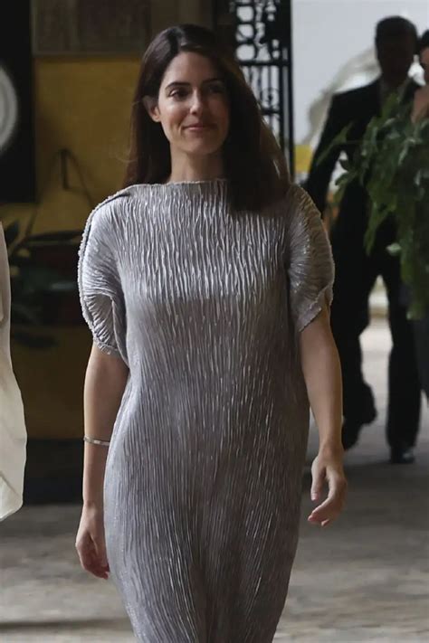 Sofía Palazuelo luciendo un conjunto premamá durante una aparición pública