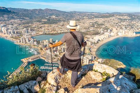 El Peñón de Ifach y sus rutas de senderismo familiar con vistas panorámicas