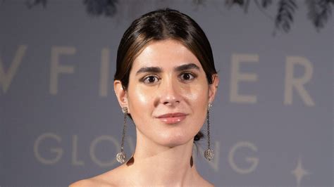 Mery Turiel como influencer, reflejando su profesionalismo y la gestión de su imagen pública.