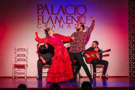 Foto de los artistas de flamenco participantes en el villancico